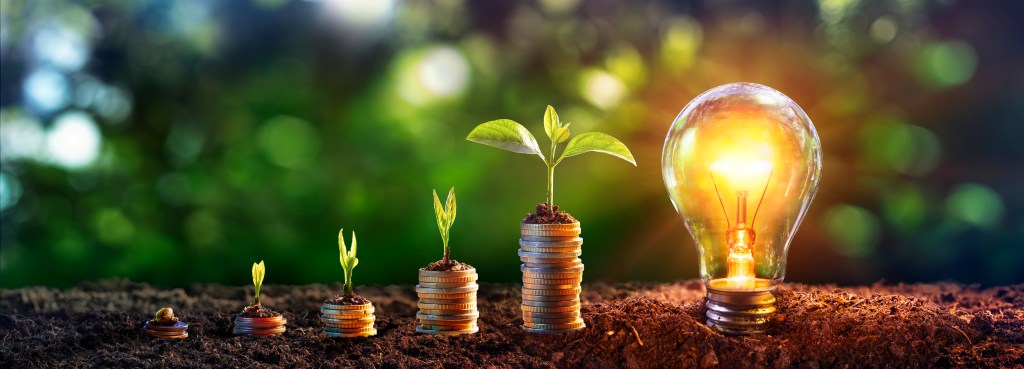 Growing savings for college symbolizing Life insurance for kids benefits